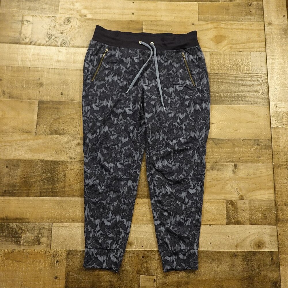 Athleta Trekkie North Jogger Women’s 14 Blue Floral Print Ethereal Bloom